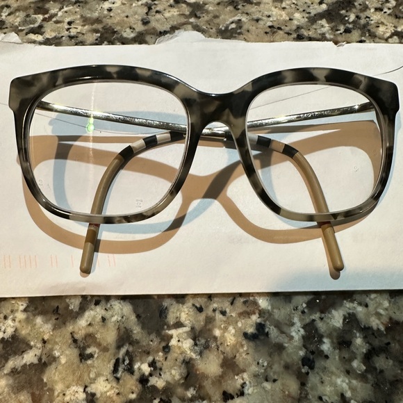 🔥🔥Burberry Frames Smoke black/grey🔥🔥 - Picture 1 of 8